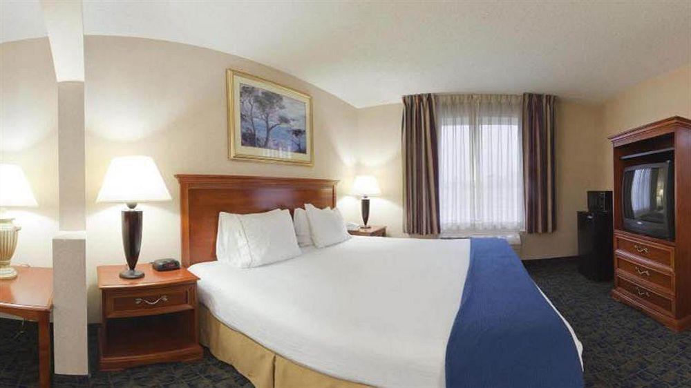 Quality Inn Spring Mills - Martinsburg North Exterior foto